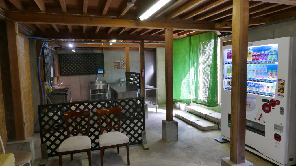 舞子高原オートキャンプ場水場-2