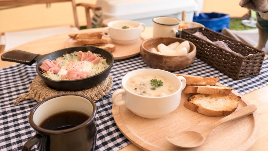 キャンプ朝食