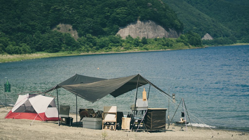 浩庵キャンプ場でDDタープ